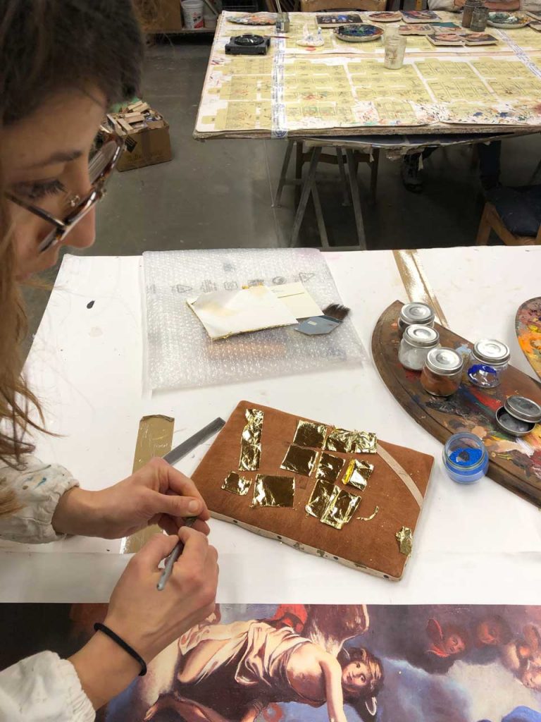 Maria che scioglie i nodi - con libro allegato - Versione Lusso 18