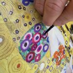 Il Bacio di Gustav Klimt e in abbinata il volume Musei Vaticani 100 opere da non perdere 8