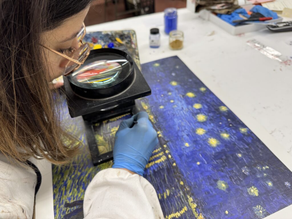Notte Stellata sul Rodano di Vincent van Gogh e il volume L’arte cristiana in Italia. Età Moderna e Contemporanea