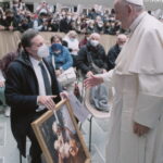 Quadro san Giuseppe con Bambino consegnato a Papa Francesco 2
